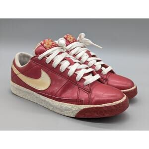 Nike Women's Blazer Low 3 Valentines Skulls 318637-611 Red Shoes Sneakers Size 8
